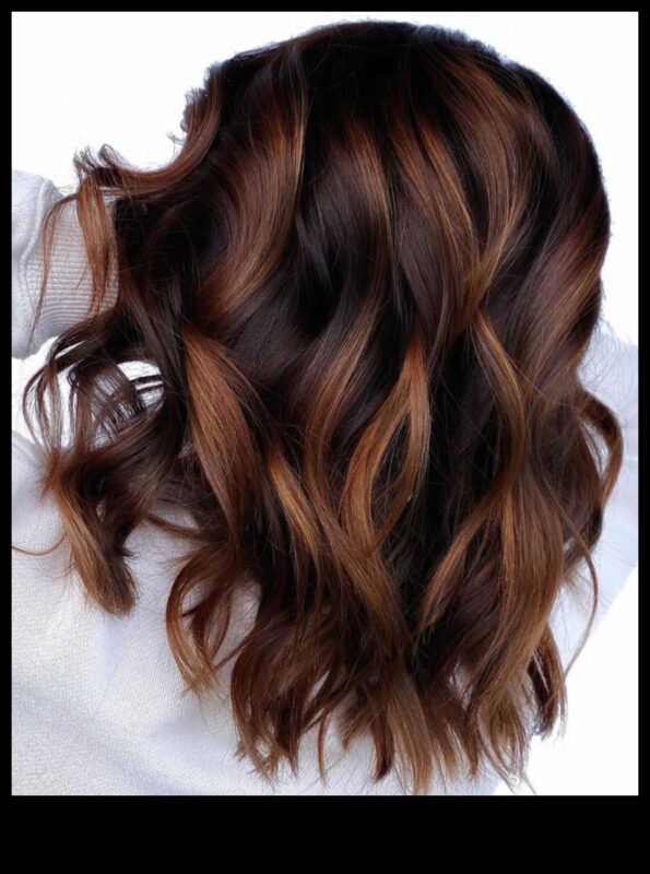 Gludi un taisni vai apjomīgi viļņi: brunetes tekstūras iespējas