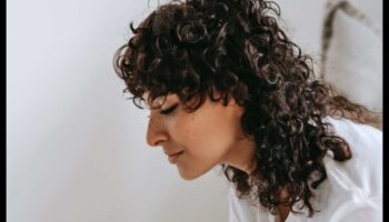 Viļņotā simfonija: cirtas saskaņošana valdzinošiem stiliem